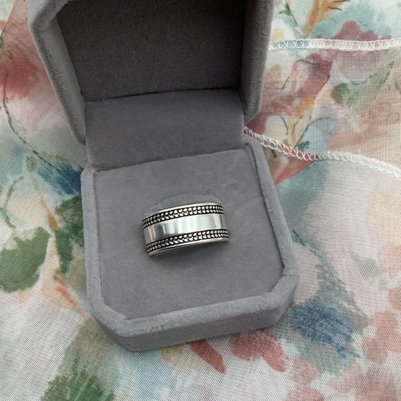 Sterling silver signed Open Back Ring size 7.5 - Picture 6 of 6